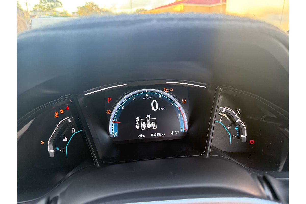 2019 Honda Civic VTi-LX 10th Gen