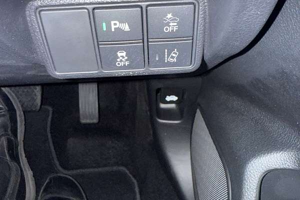 2019 Honda Civic VTi-LX 10th Gen