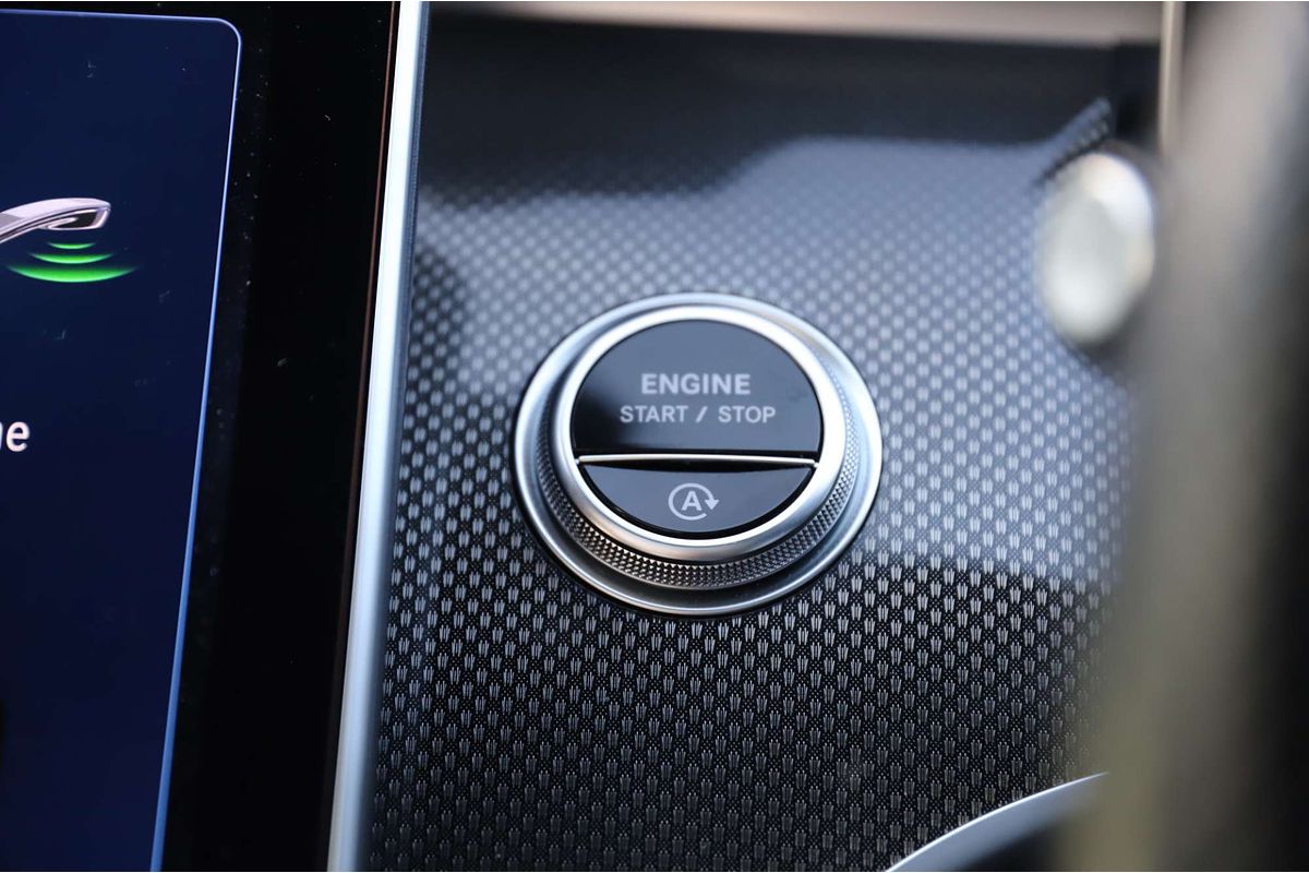 2022 Mercedes-Benz C-Class C200 W206