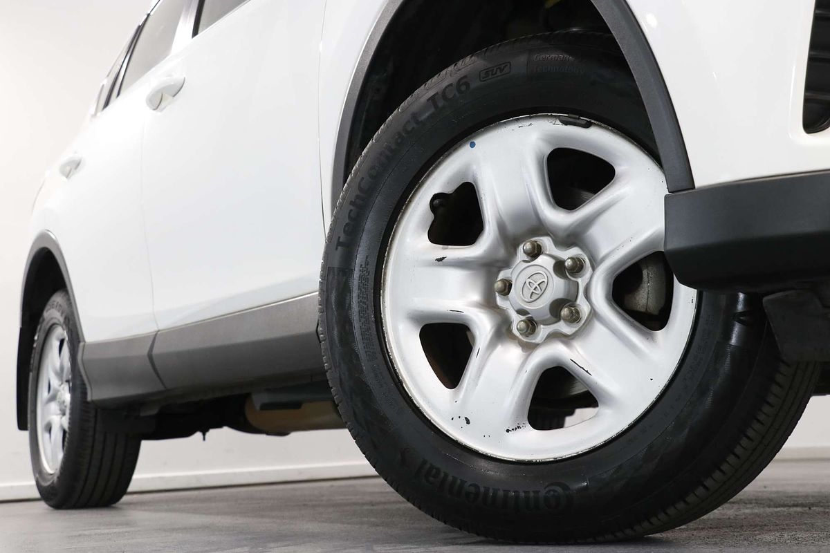 2016 Toyota RAV4 GX ZSA42R