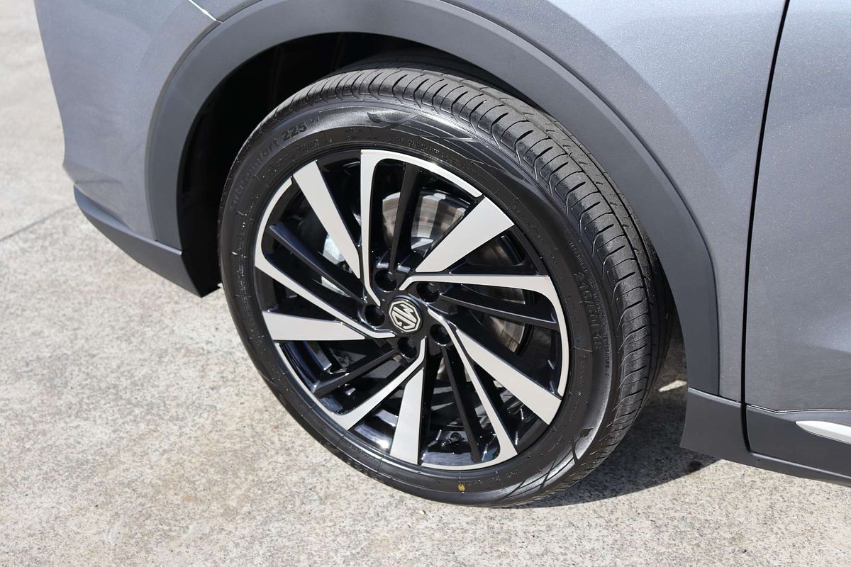 2025 MG ZS Essence Turbo ZS32