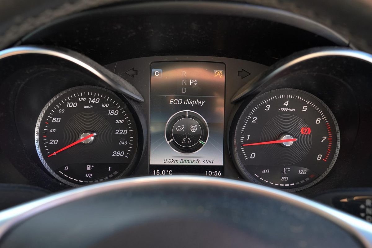 2015 Mercedes-Benz C-Class C200 W205