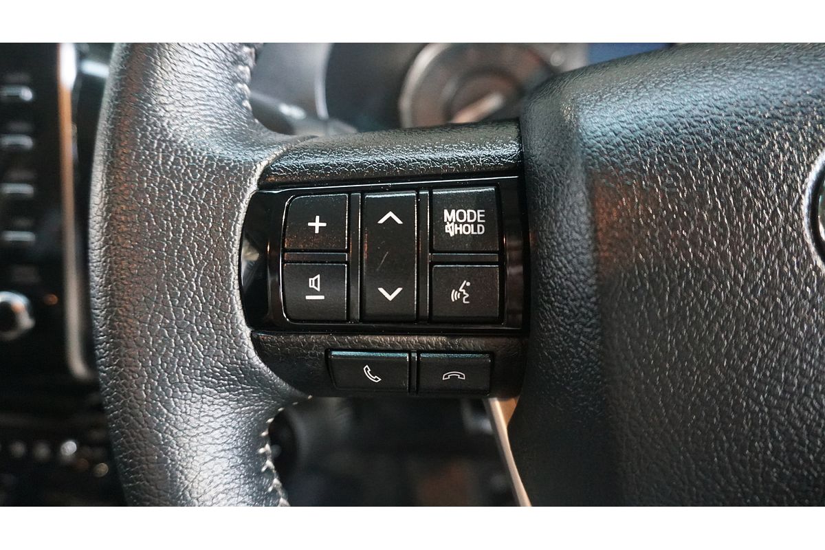 2024 Toyota Hilux SR5 48V GUN126R 4X4