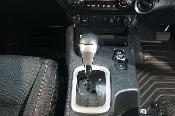 2024 Toyota Hilux SR5 48V GUN126R 4X4
