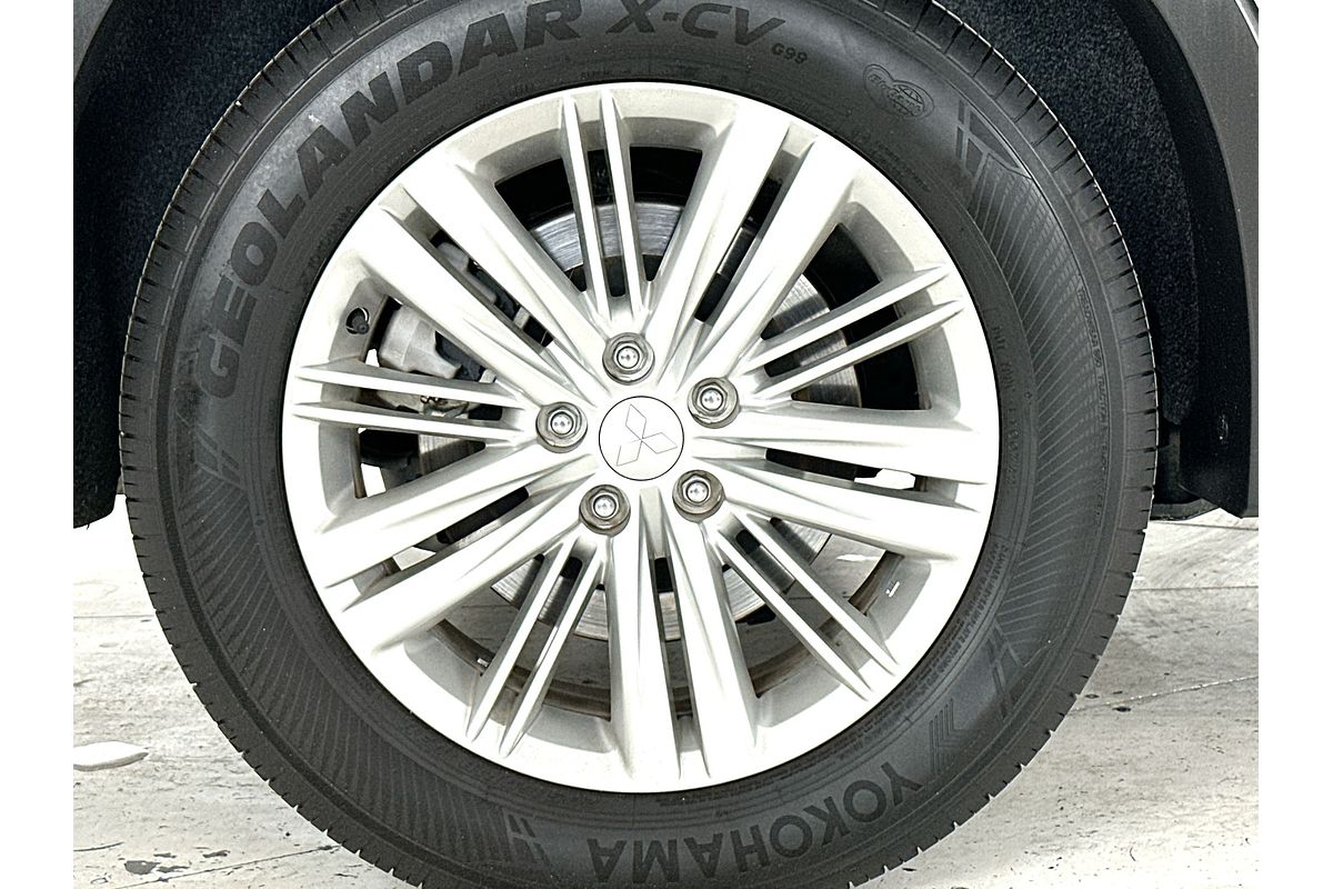 2022 Mitsubishi Outlander ES ZM