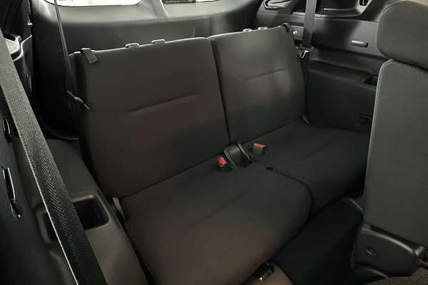 2022 Mitsubishi Outlander ES ZM