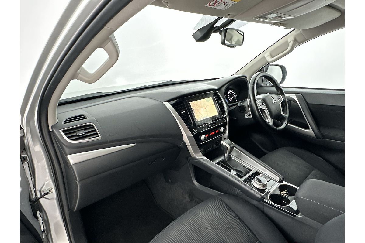 2022 Mitsubishi Pajero Sport GLS QF