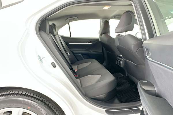 2021 Toyota Camry Ascent AXVH70R