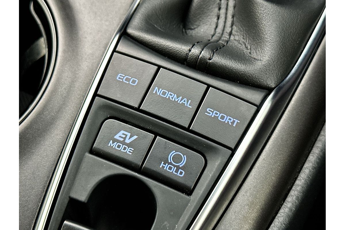 2021 Toyota Camry Ascent AXVH70R