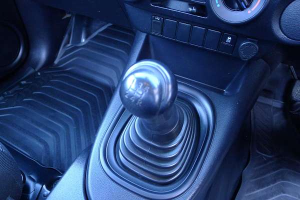 2022 Toyota Hilux Workmate TGN121R Rear Wheel Drive