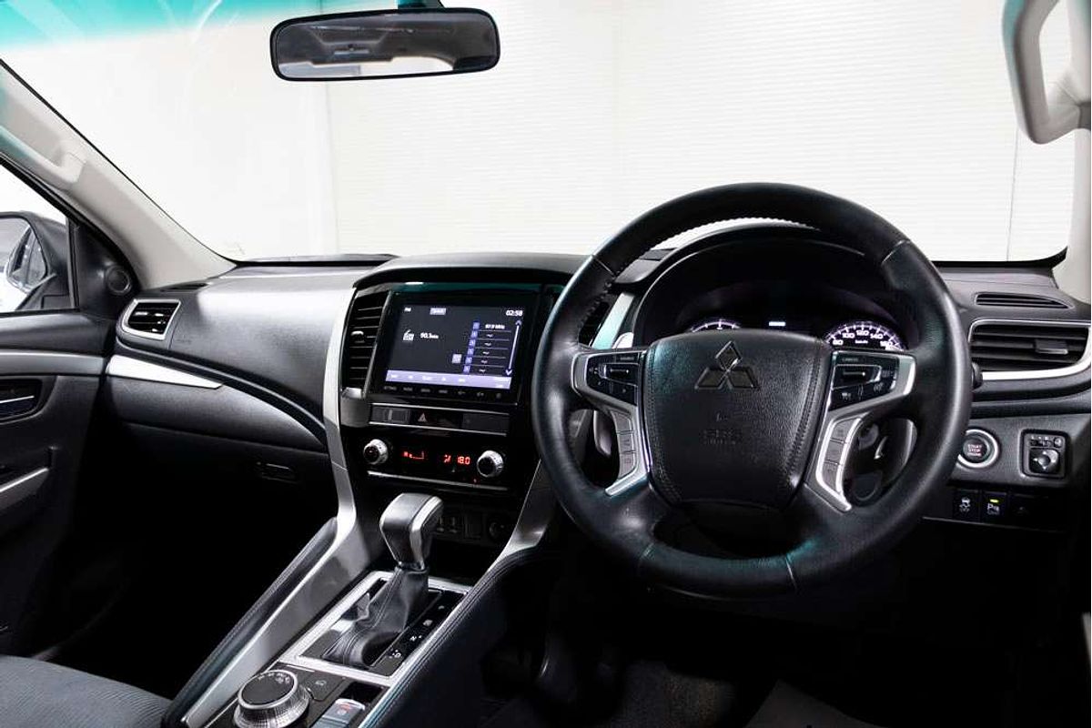 2022 Mitsubishi Pajero Sport GLX QF