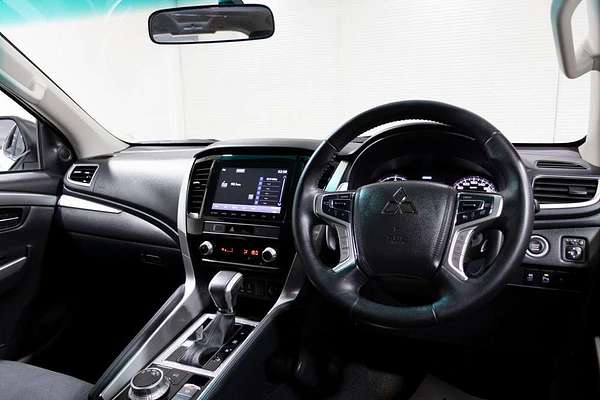2022 Mitsubishi Pajero Sport GLX QF