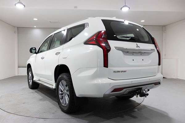 2022 Mitsubishi Pajero Sport GLX QF