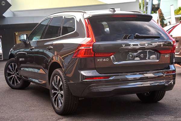 2024 Volvo XC60 Plus B5