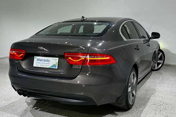 2015 Jaguar XE 20d Prestige X760