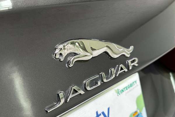 2015 Jaguar XE 20d Prestige X760