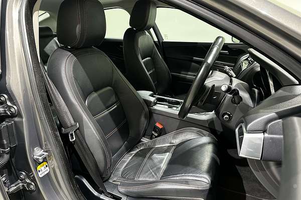 2015 Jaguar XE 20d Prestige X760