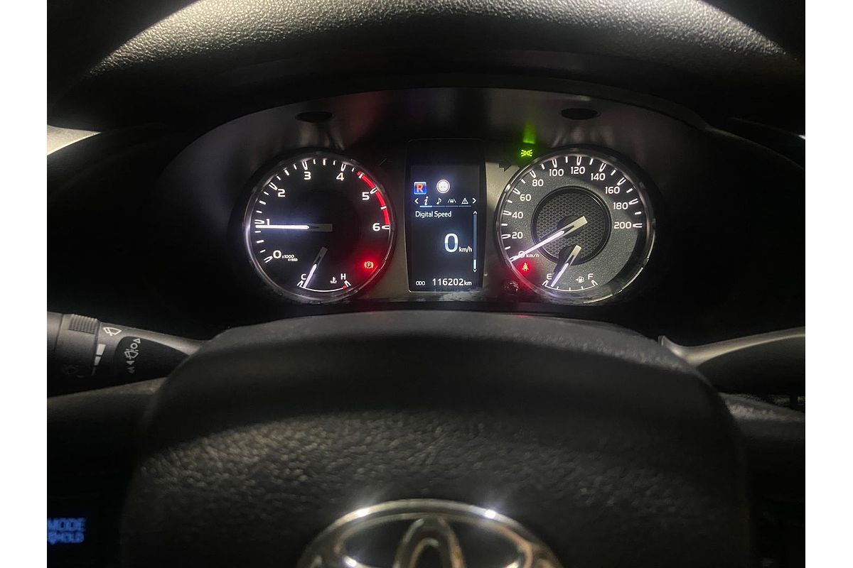 2020 Toyota Hilux SR GUN126R 4X4
