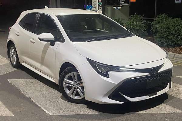2018 Toyota Corolla Ascent Sport MZEA12R