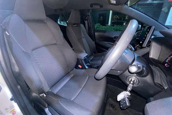 2018 Toyota Corolla Ascent Sport MZEA12R