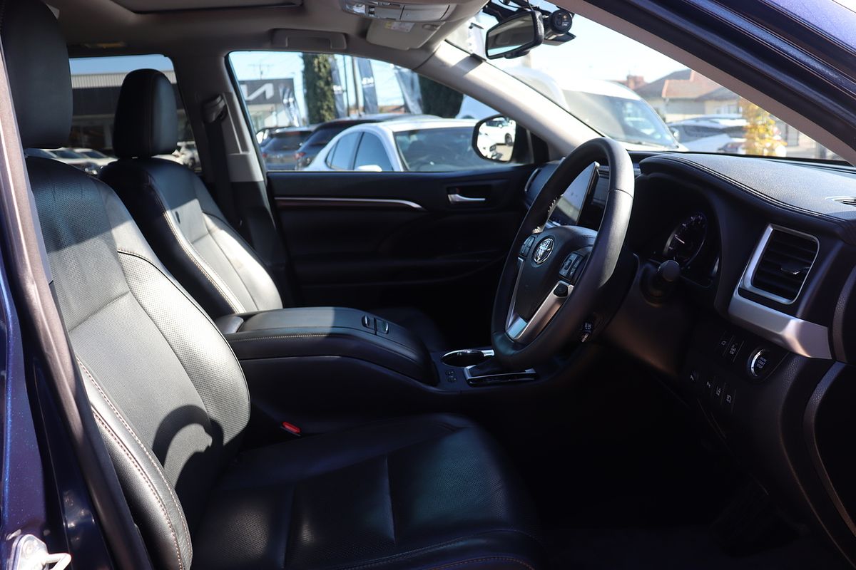 2016 Toyota Kluger Grande GSU55R