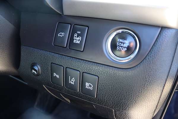 2016 Toyota Kluger Grande GSU55R