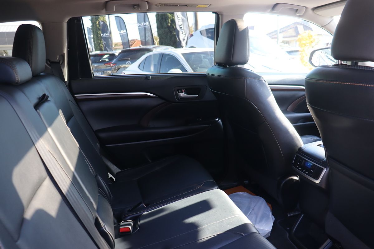 2016 Toyota Kluger Grande GSU55R