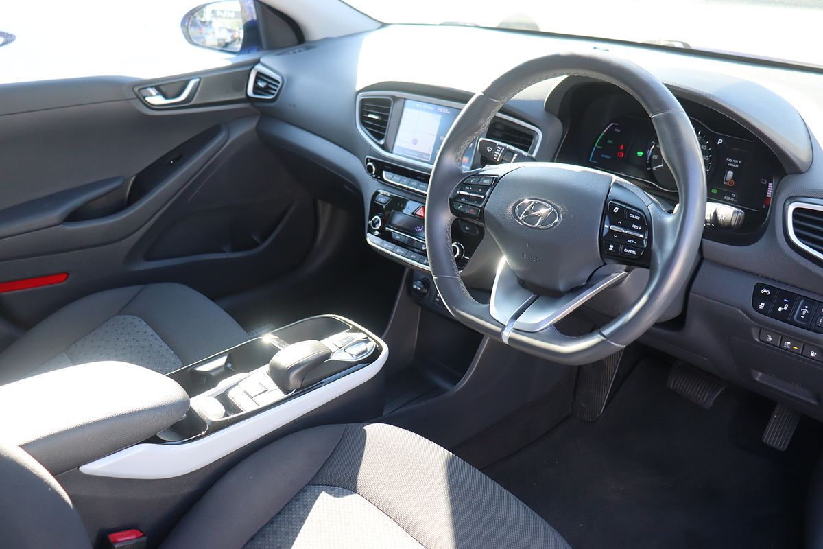 2019 Hyundai IONIQ Electric Elite AE.2