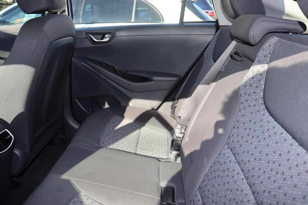 2019 Hyundai IONIQ Electric Elite AE.2