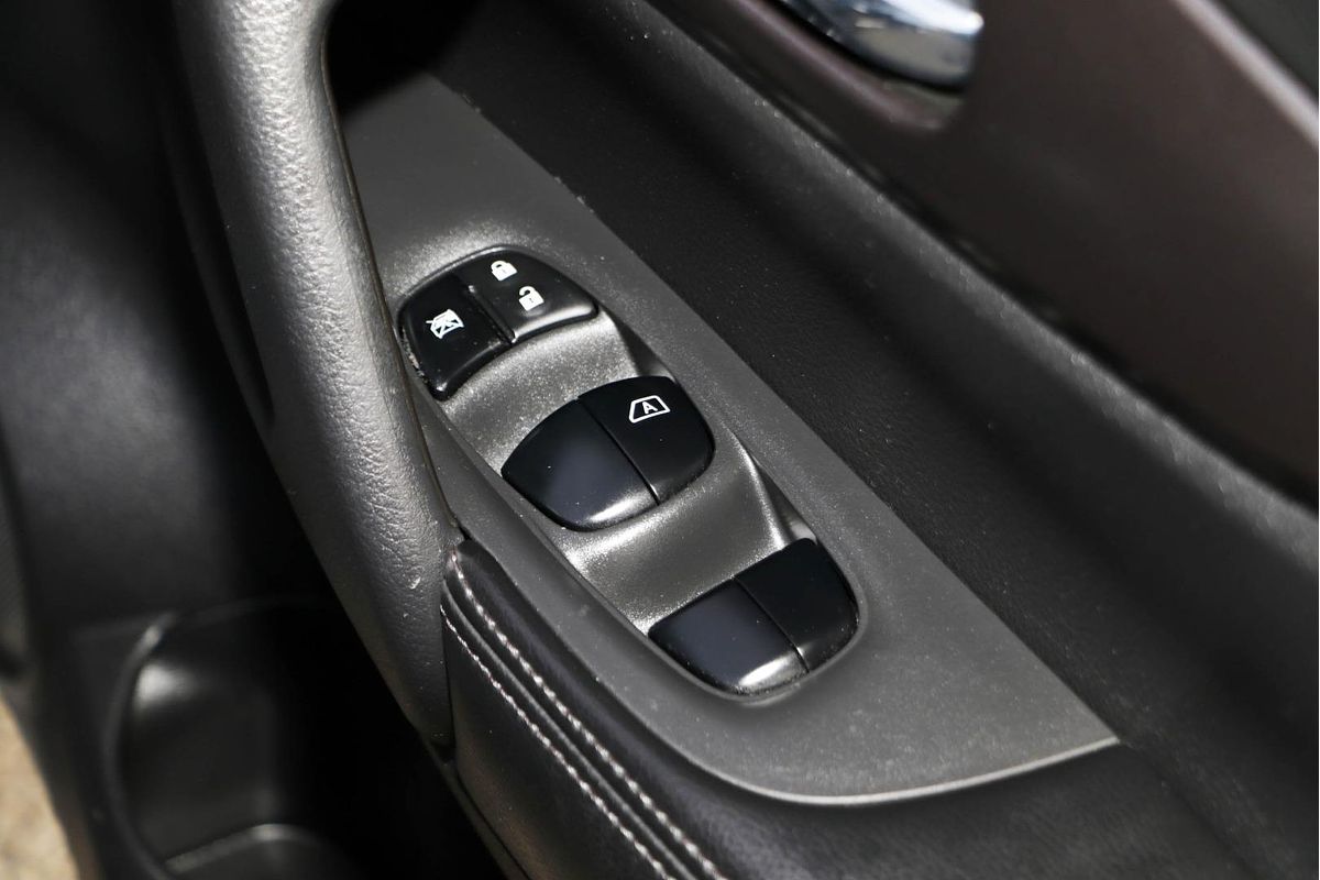 2016 Nissan X-TRAIL ST-L T32