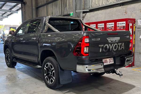 2023 Toyota Hilux SR5 GUN126R