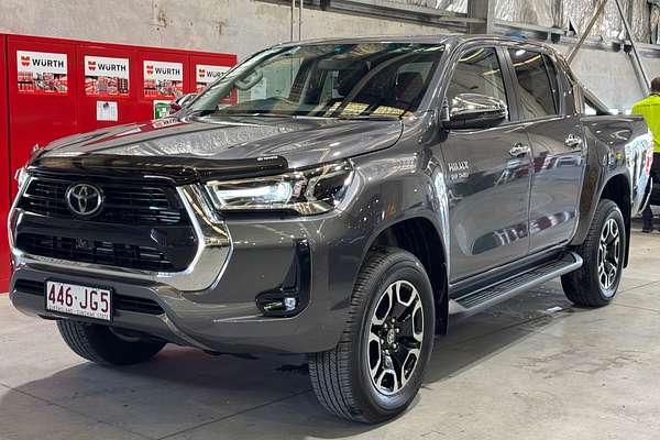 2023 Toyota Hilux SR5 GUN126R