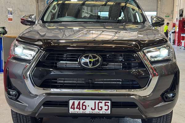 2023 Toyota Hilux SR5 GUN126R