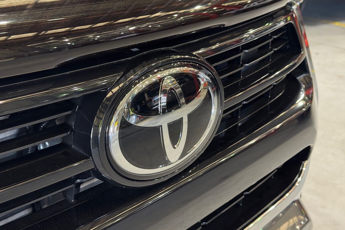 2023 Toyota Hilux SR5 GUN126R