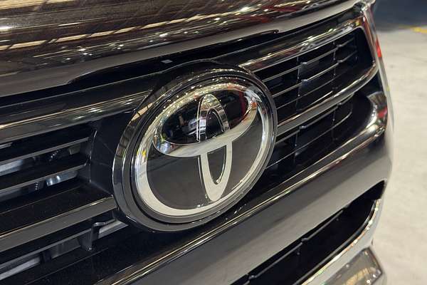 2023 Toyota Hilux SR5 GUN126R