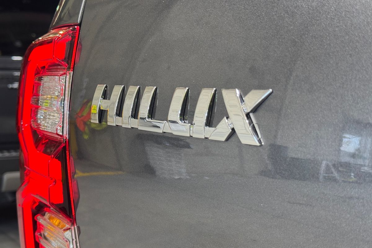 2023 Toyota Hilux SR5 GUN126R