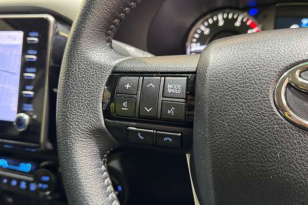 2023 Toyota Hilux SR5 GUN126R