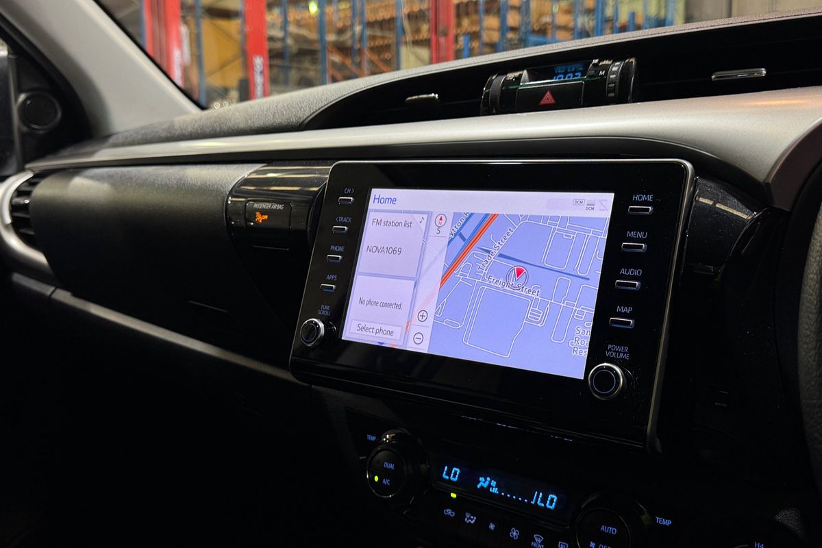 2023 Toyota Hilux SR5 GUN126R