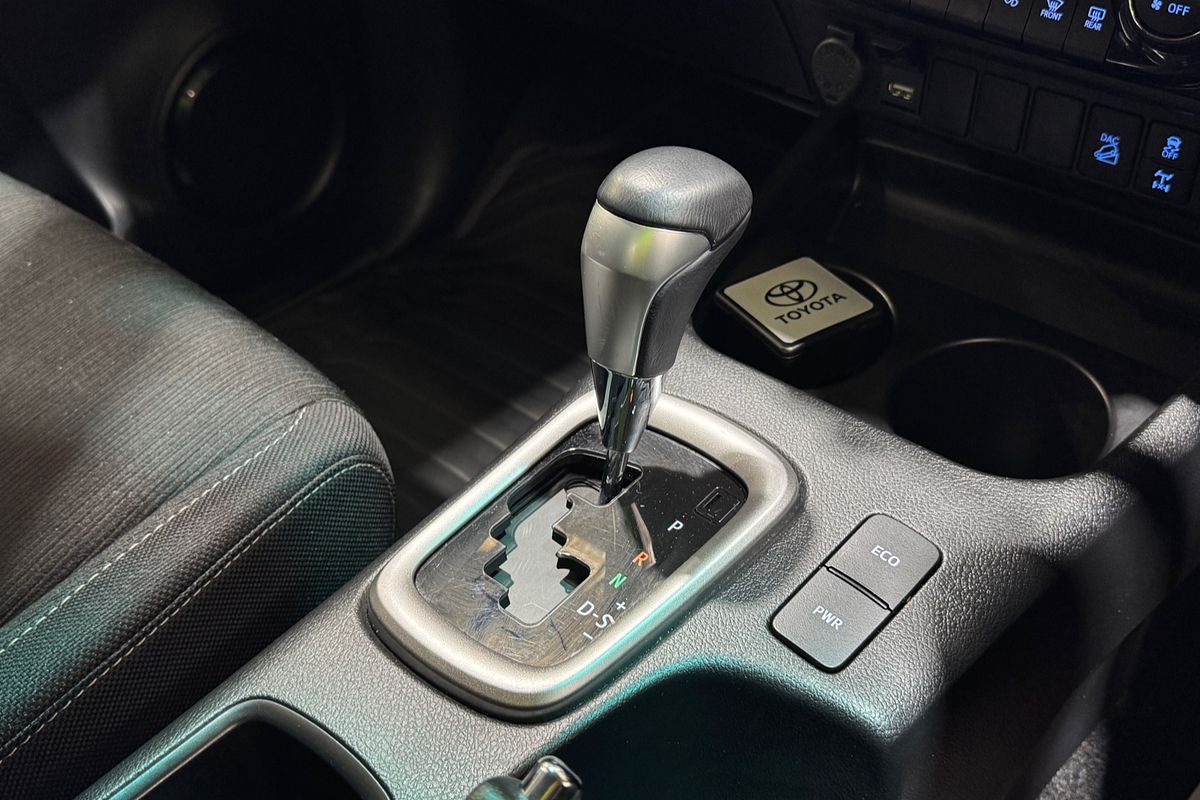 2023 Toyota Hilux SR5 GUN126R