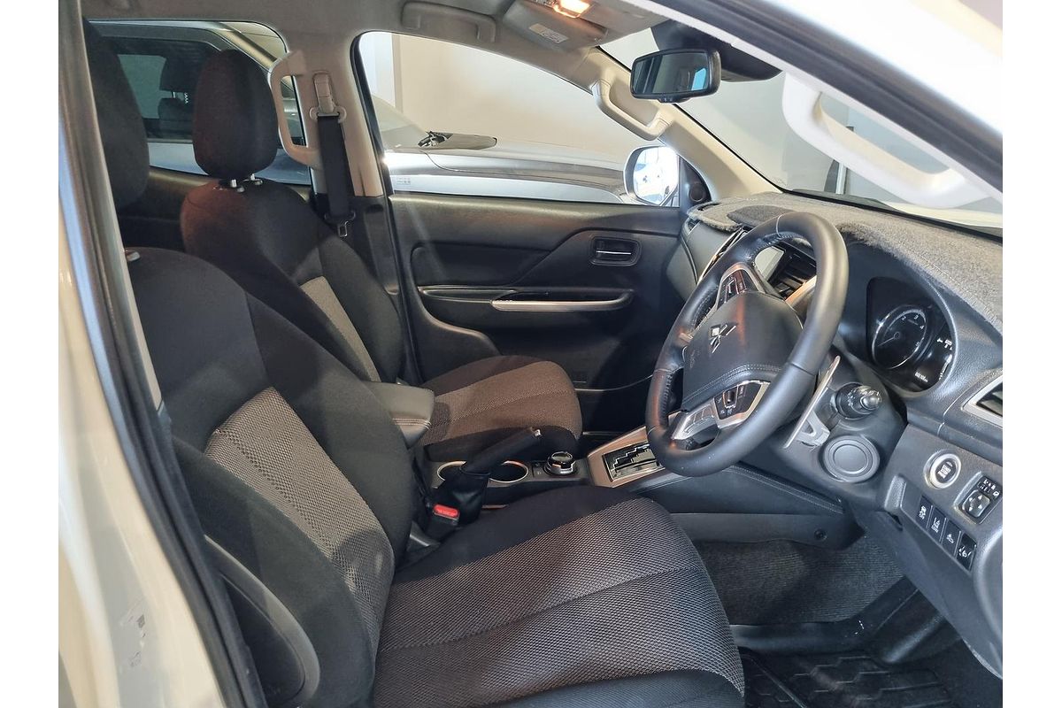 2021 Mitsubishi Triton GLS MR 4X4