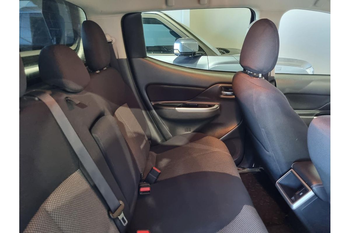 2021 Mitsubishi Triton GLS MR 4X4