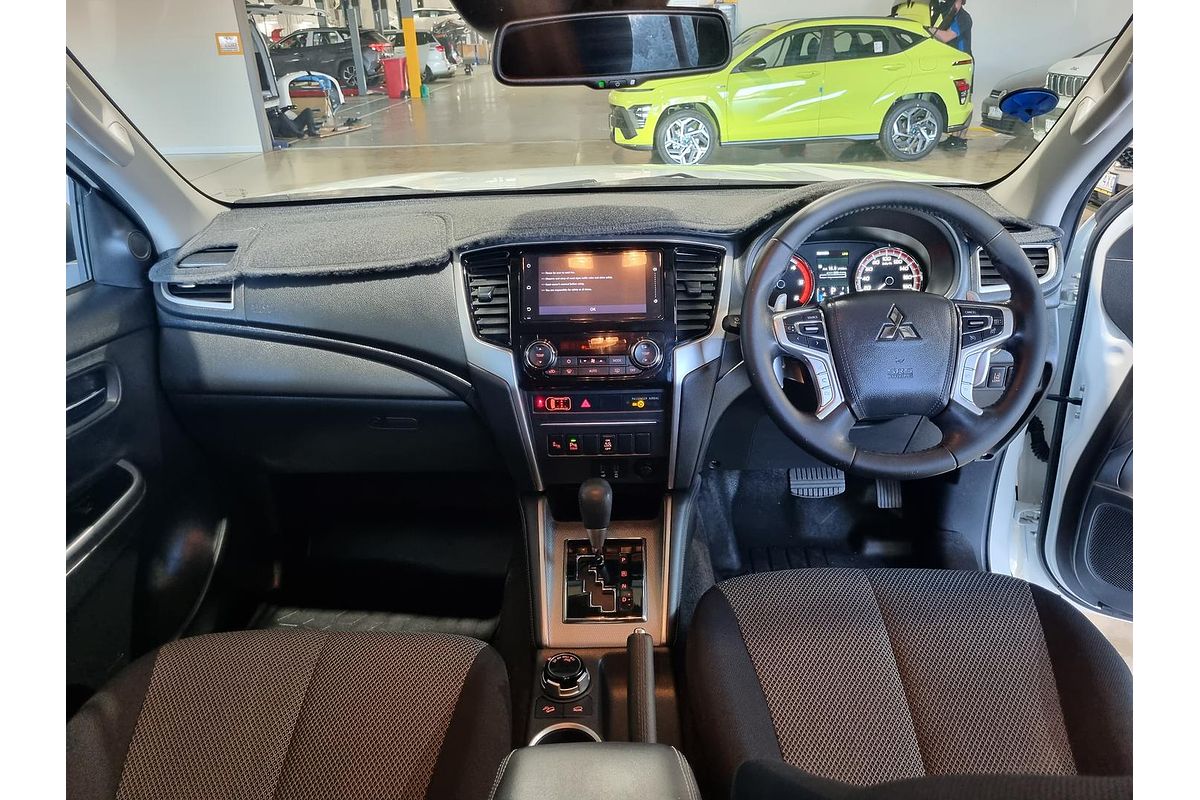 2021 Mitsubishi Triton GLS MR 4X4