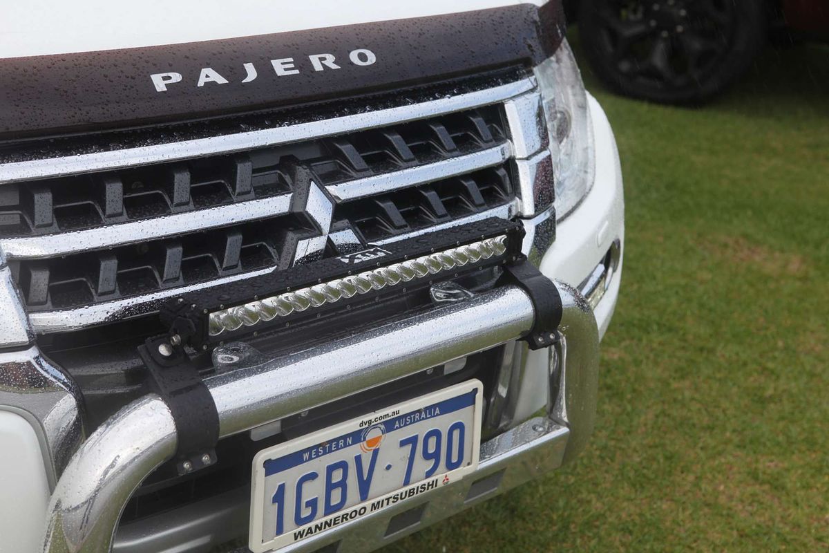 2016 Mitsubishi Pajero GLS NX