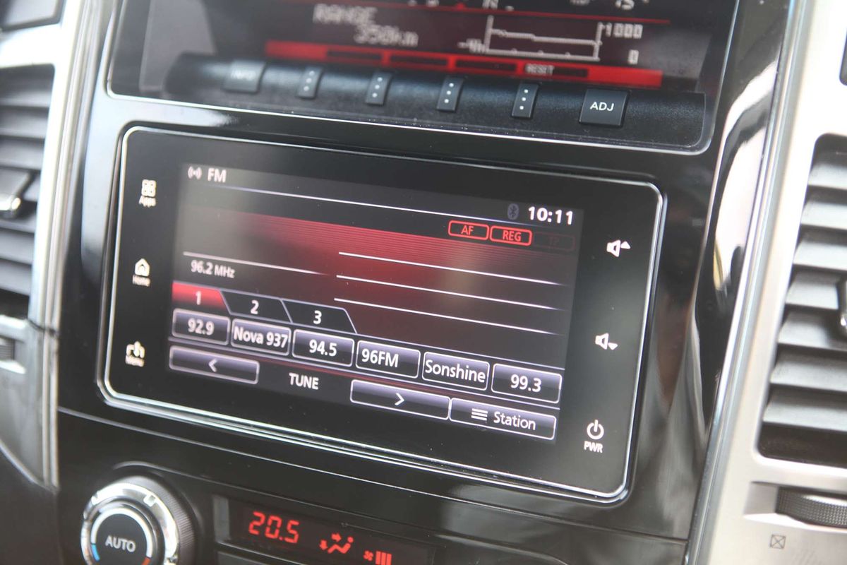 2016 Mitsubishi Pajero GLS NX