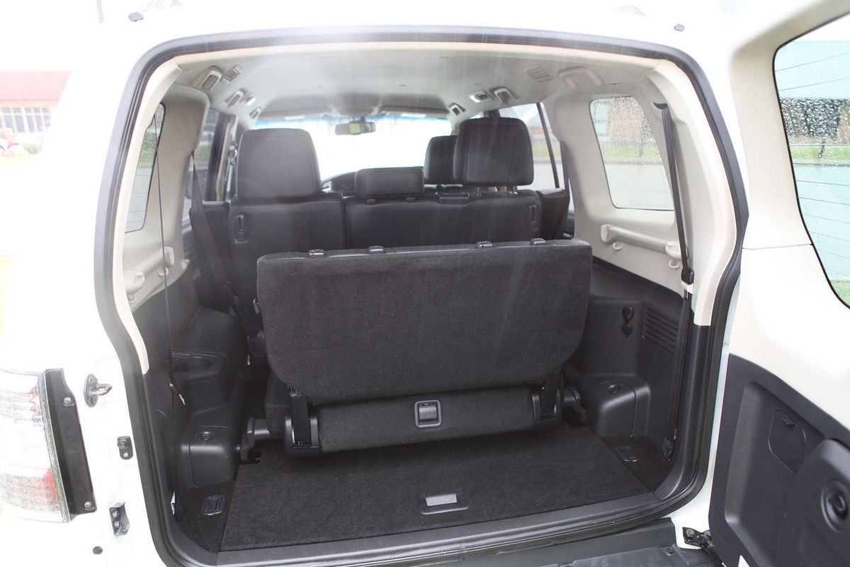 2016 Mitsubishi Pajero GLS NX
