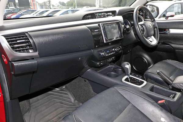 2015 Toyota Hilux SR5 GUN126R 4X4