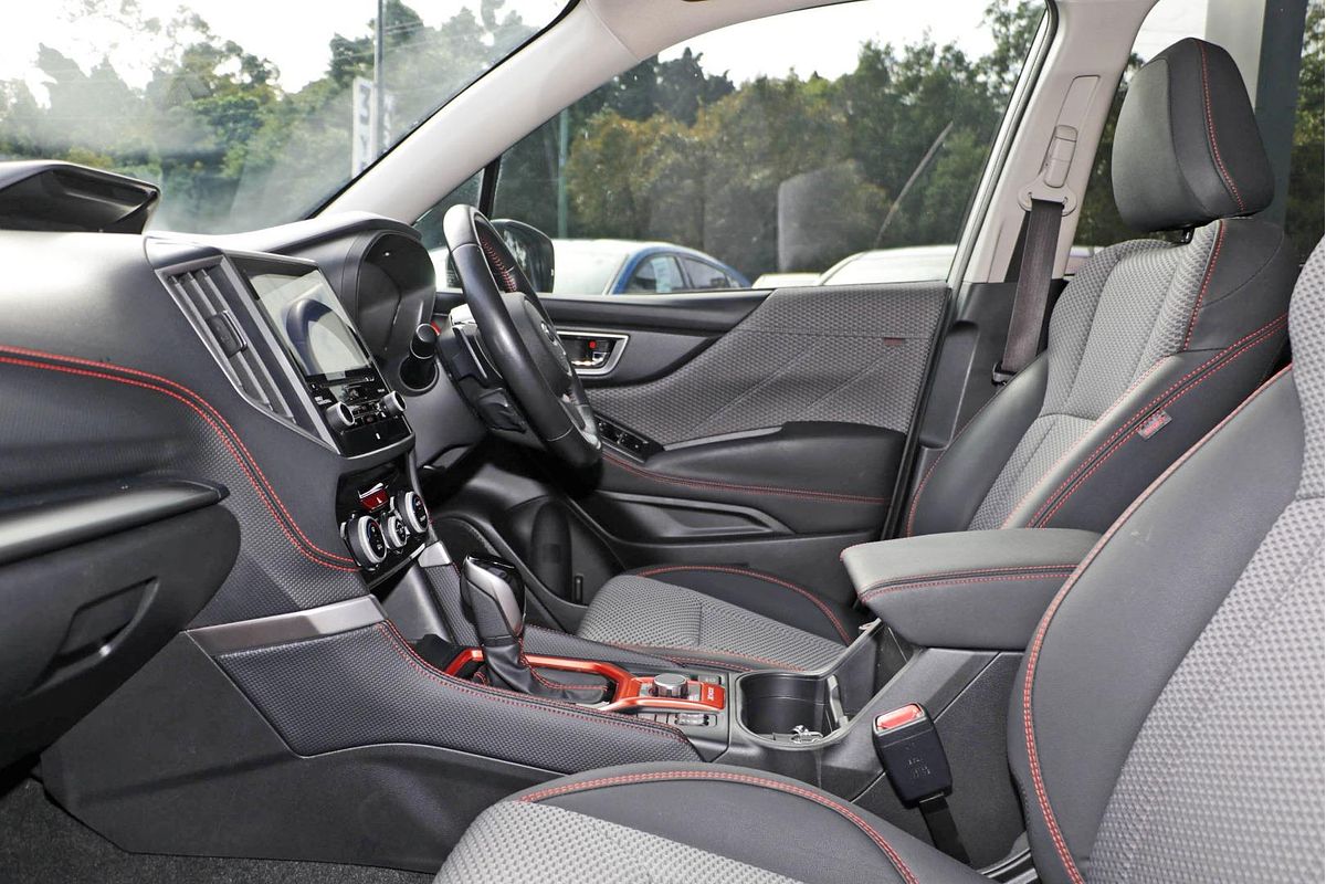 2020 Subaru Forester 2.5i Sport S5