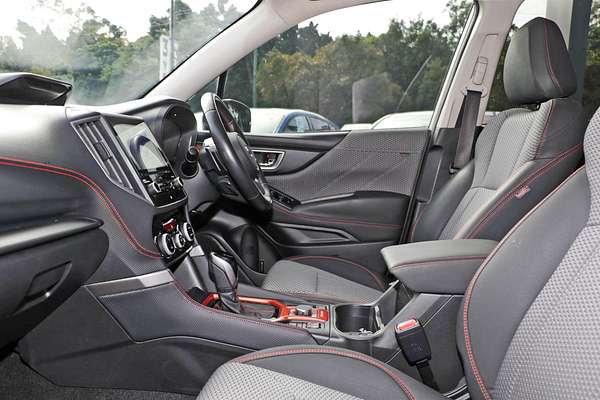 2020 Subaru Forester 2.5i Sport S5