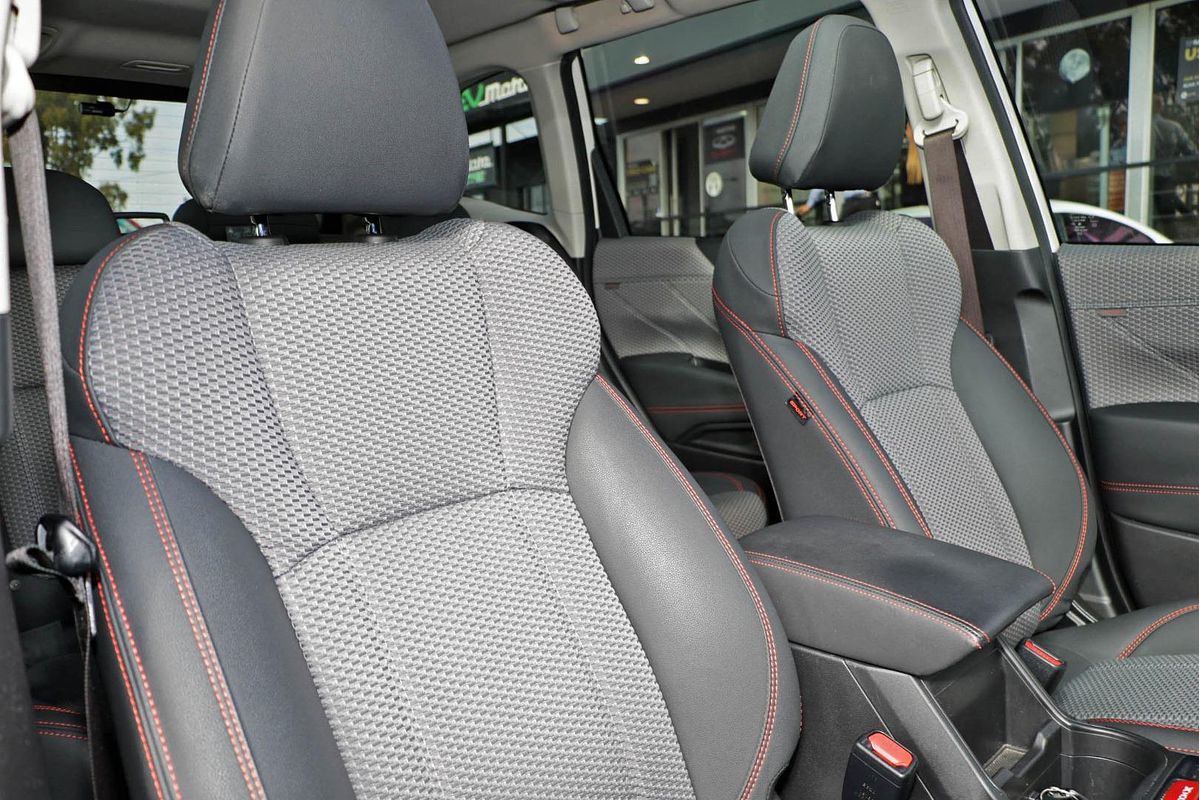 2020 Subaru Forester 2.5i Sport S5