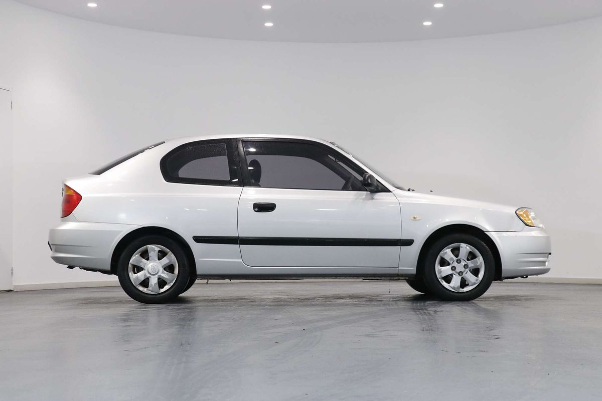 2003 Hyundai Accent GL LC